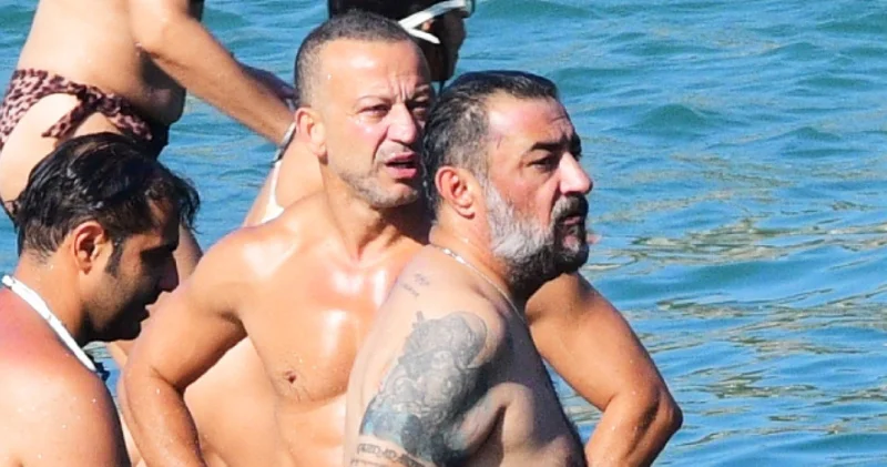 Rıza Kocaoğlu ve Celil Nalçakan dan Bodrum çıkartması
