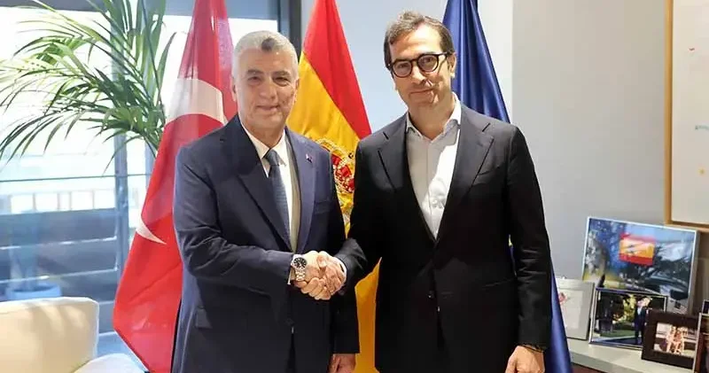 Ticaret Bakanı Ömer Bolat, İspanya’da