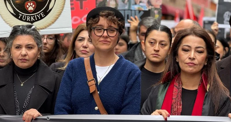 Son dakika: Yasemin Minguzzi’den Meclis teki yoklama krizine tepki Son dakika haberleri