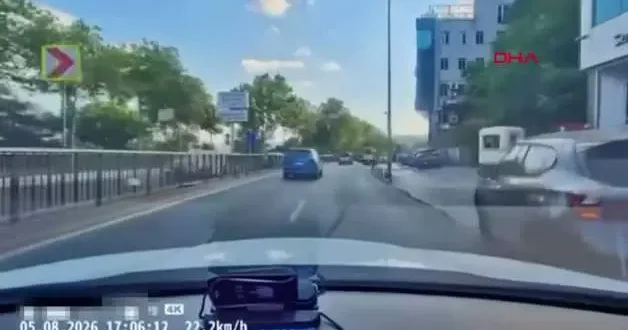 Eyüpsultan da trafikte tartıştığı sürücünün önünü kesti: Kafanı keserim