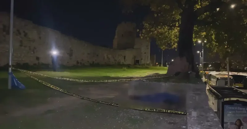 İstanbul da surların yanında ceset bulundu
