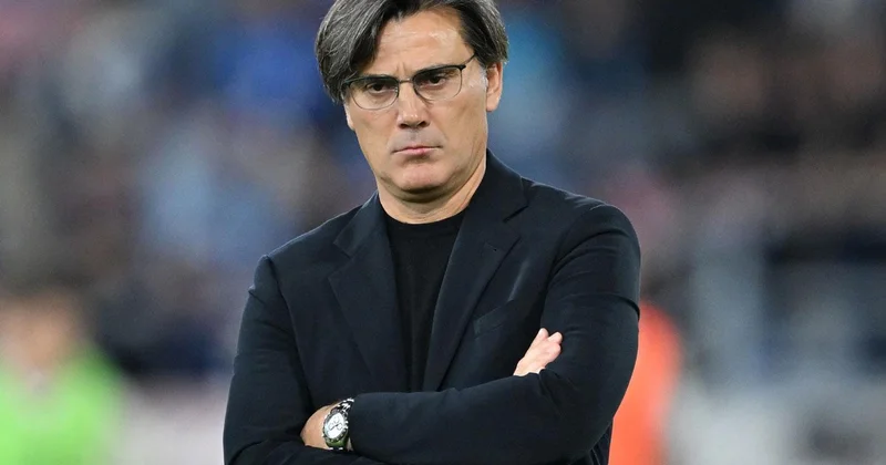 İtalya da Montella istifa sesleri