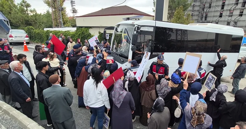 Emine Kolay ın ölümünde ikinci duruşma: Eş tutuklu kaldı, yakınları adliye önünde jandarmayla karşı karşıya geldi