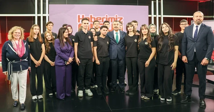 Bakan Tekin, Demirören MTAL’i ziyaretinde açıkladı: YKS’de seneye değişiklik yok