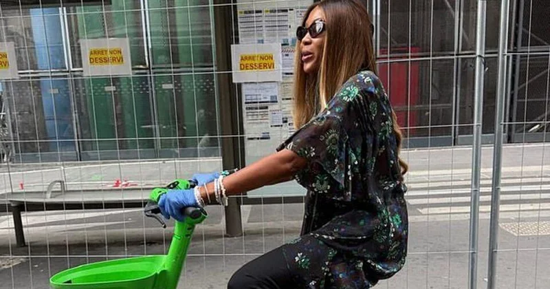 Naomi Campbell ın temizlik takıntısı bisiklette de kendini gösterdi