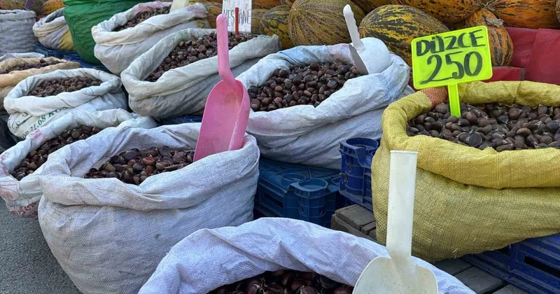 Kış aylarının vazgeçilmez lezzeti kestane tezgahlardaki yerini aldı