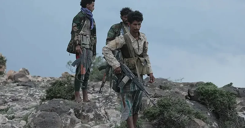 Yemen ordusu: Liman kenti Muha Husilerden geri alındı