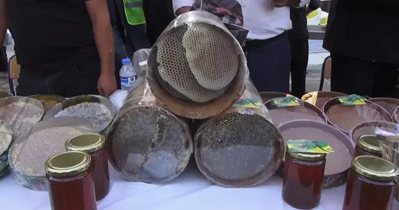 Sason’da festivalde 1 kilo bal 400 bin liraya satıldı