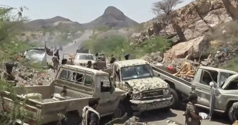 Yemen ordusu: Husi hedeflerine düzenlenen 1122 saldırıda 1747 kişi öldü veya yaralandı Dış Haberler