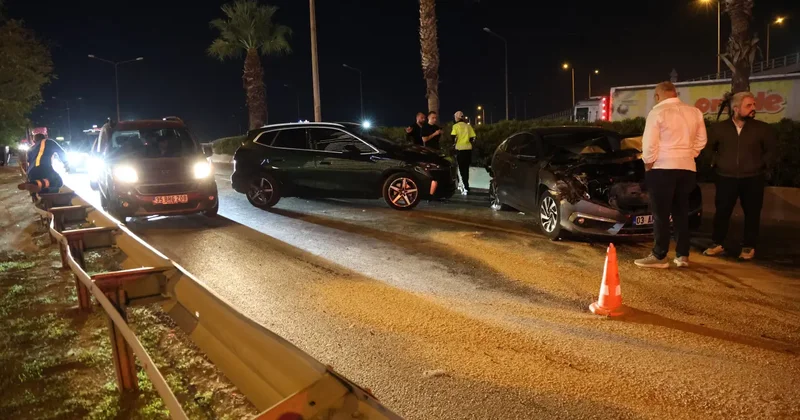 7 otomobil, 1 motosikletin karıştığı zincirleme kaza: 4 yaralı