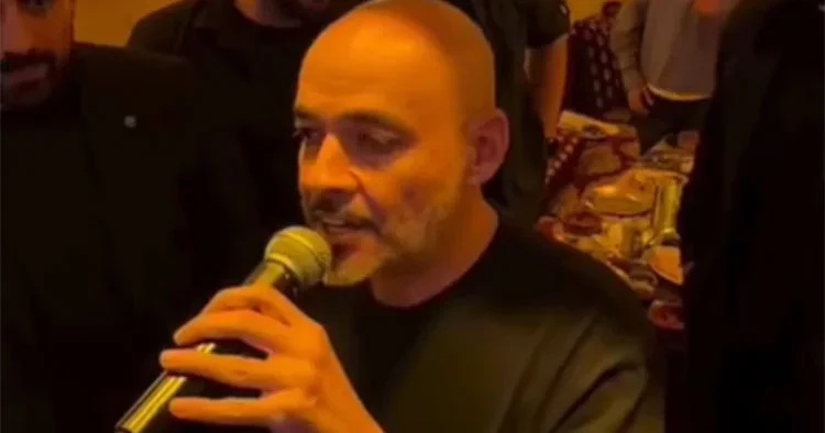 Sıra gecesinde rap söyledi