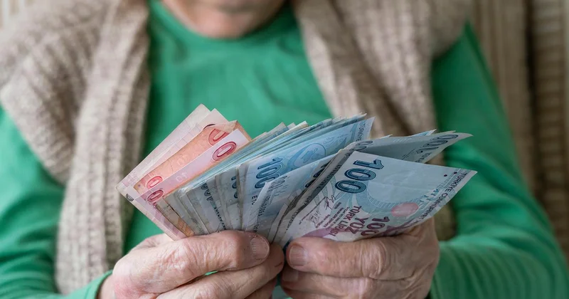 Emekli maaşlarında zam hesabı netleşiyor! İlk rakam ortaya çıktı