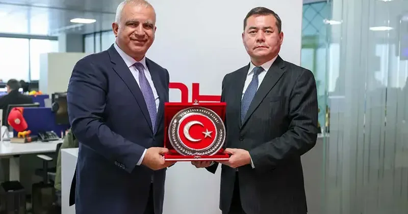 Kazakistan Başkonsolosu Sary’dan DHA’ya ziyaret