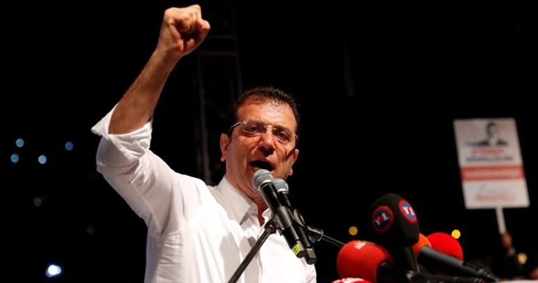 İmamoğlu’ndan AKP’ye geçen Özlem Çerçioğlu’na: Mafyatik siyaset karşısında, milletin verdiği makamı pazarlık konusu haline getirip ihanet edenler!