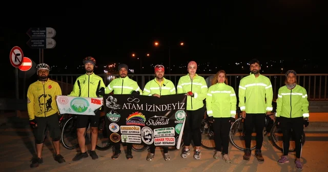 Hataylı bisikletçiler 670 kilometre pedal çevirip 10 Kasım da Anıtkabir e ulaşacak Hatay Haberleri