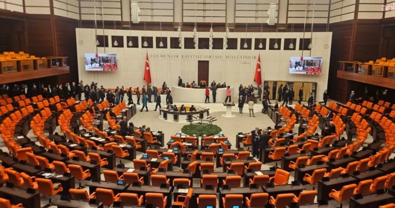 CHP nin katılmadığı HSK üye seçimi tamamlandı