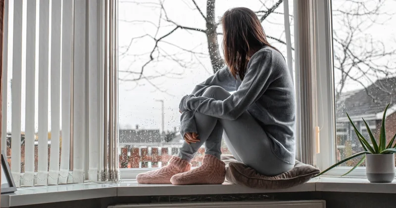 Güneşsiz günlerin sessiz tehdidi! Kış depresyonunu yenmenin pratik yolları