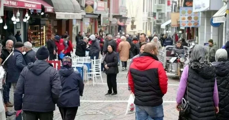 Komşuda deprem: Edirne de de hissedildi