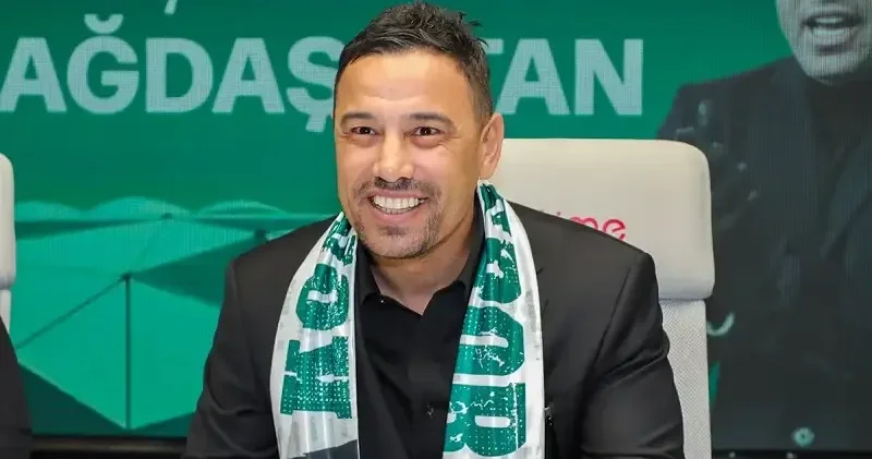 TÜMOSAN Konyaspor Çağdaş Atan a imzayı attırdı Futbol Haberleri