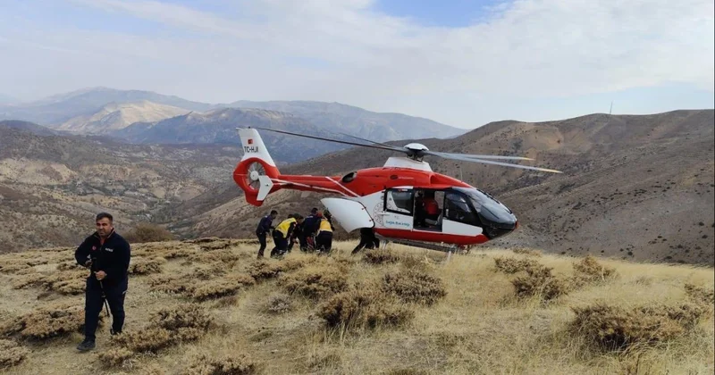Ambulans helikopter uçurumdan düşen kişi için havalandı