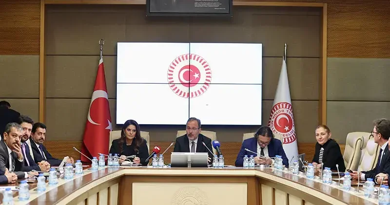 Komisyon Başkanı Kasapoğlu: Tüm yapılan hizmetlerin engelsiz olmasından yanayız