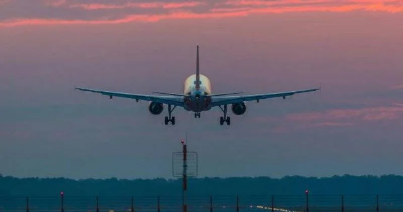 ABD de bir yolcu uçağına bomba ihbarı yapıldı, uçuşlar durduruldu