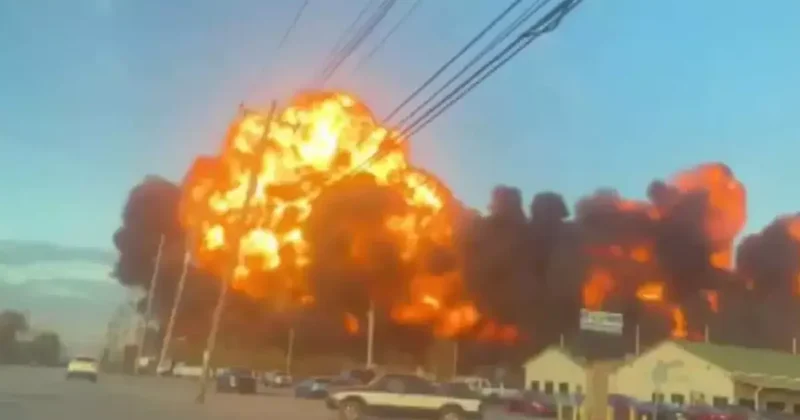 SON DAKİKA ABD de uçak kazası! Kentucky eyaletinde kargo uçağı düştü