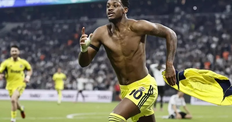 Derbi primi yatan Jhon Duran dan flaş hareket