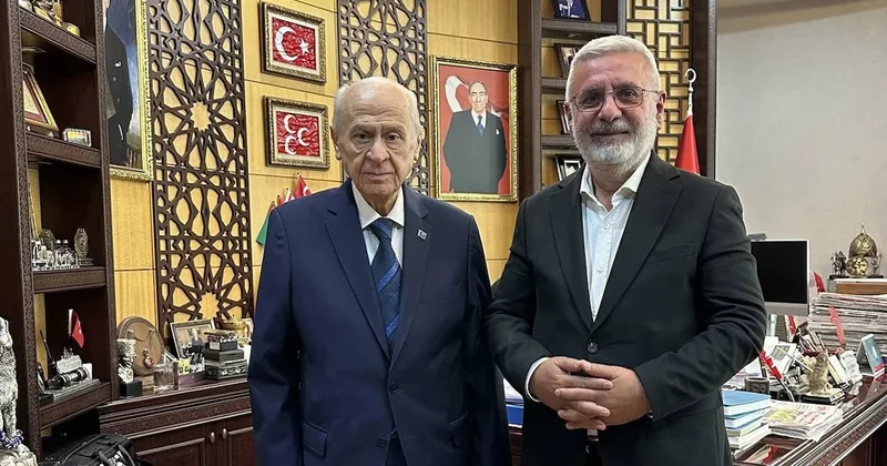 Eski AKP milletvekili Mehmet Metiner Bahçeli yi ziyaret etti Sözcü Gazetesi