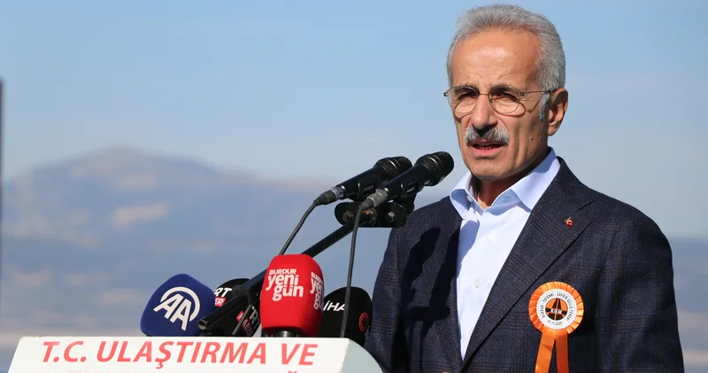 Bakan Uraloğlu ndan Gebze açıklaması: Metroda hiçbir deformasyon yok Son dakika haberler Son dakika haberleri