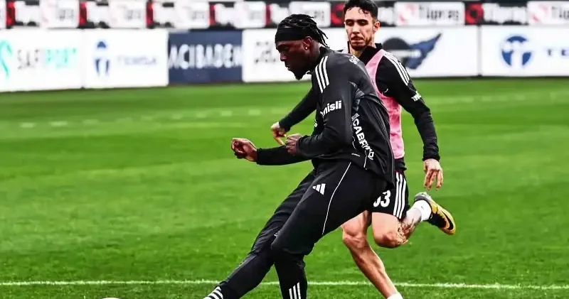 Beşiktaş 3 futbolcusundan eksik çalıştı Futbol Haberleri