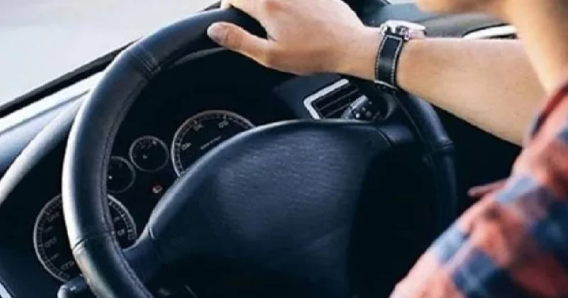 Araba kullanırken bu şarkıyı dinleyen kaza yapıyor Sözcü Gazetesi