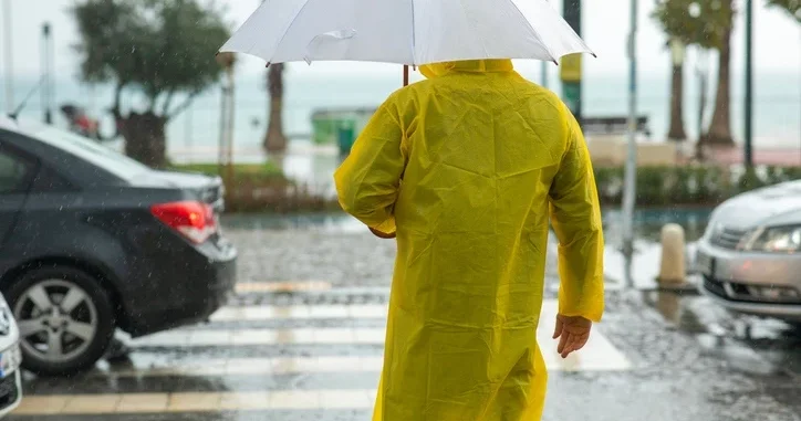 Meteoroloji uyardı: Kuvvetli sağanak yağış geliyor! 3 gün boyunca sürecek! İşte yağış beklenen iller
