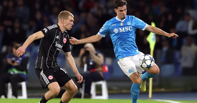 Napoli ile Eintracht Frankfurt yenişemedi
