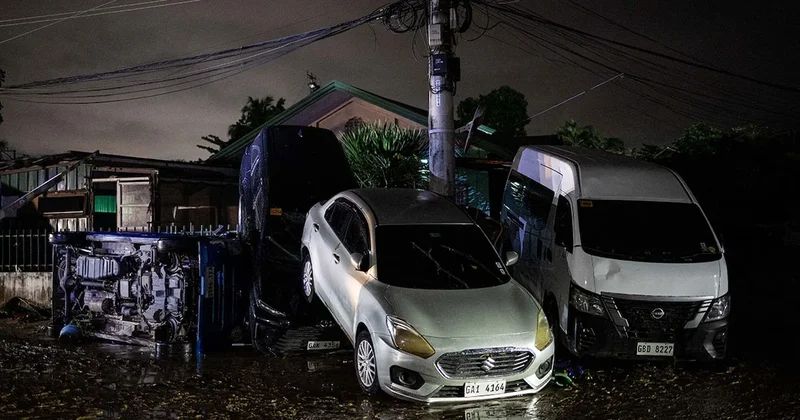 Kalmaegi yıktı geçti, bir gecede sulara gömüldüler! Yardıma giden helikopter düştü: 46 kişi hayatını kaybetti Sözcü Gazetesi