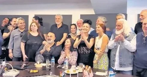 ÖMER KARAHAN Babası, kızını asil üye yaptı!