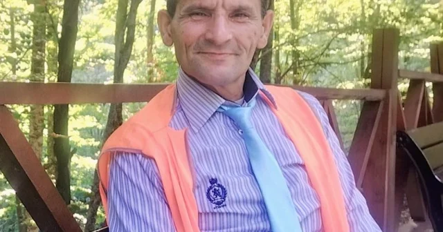 Üzerine ağaç devrilen belediye temizlik işçisi öldü Bursa Haberleri