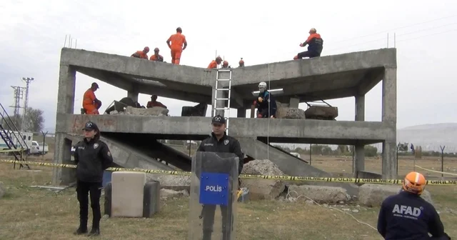 Erzincan da deprem tatbikatı Erzincan Haberleri