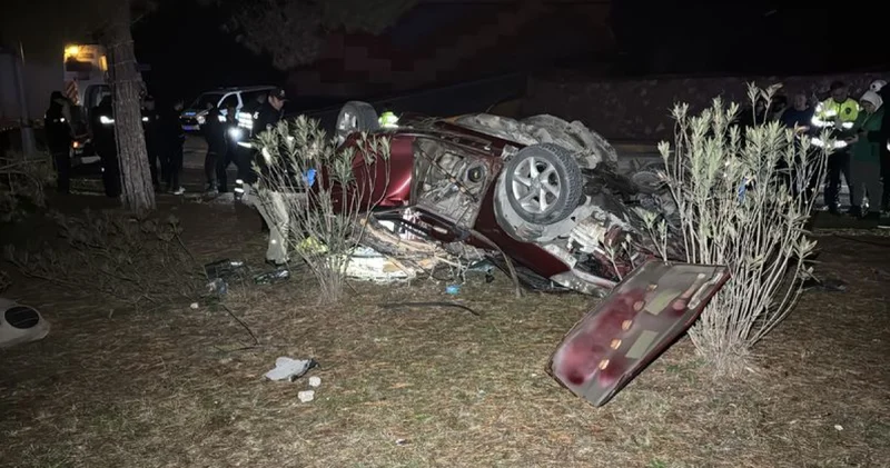 Karabük te refüje devrilen otomobilin sürücüsü öldü