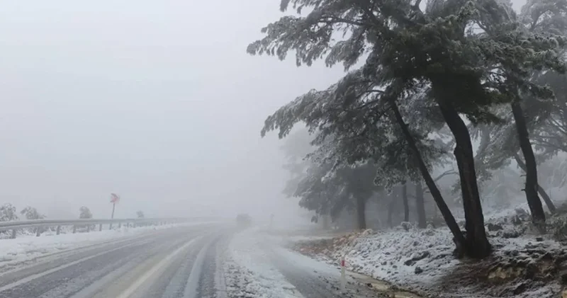 Adana ve Mersin için kar ve fırtına uyarısı: Meteoroloji saat vererek duyurdu