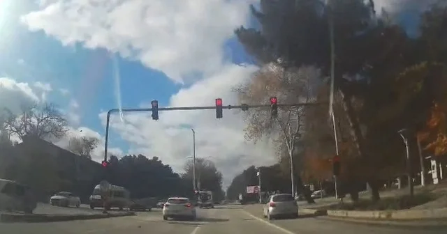 Elazığ da hatalı şerit değiştirme kazaya neden oldu Elazığ Haberleri