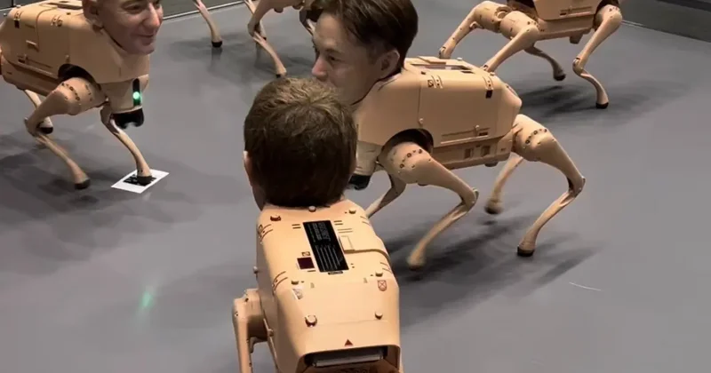 Musk, Bezos, Zuckerberg... Hepsi birer robot köpek oldu! ABD deki fuar gündem oldu!