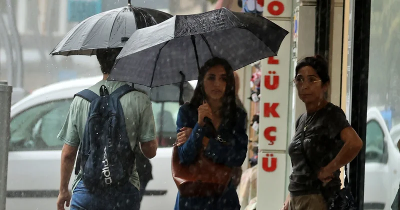 Son dakika: Meteoroloji den Ege ve Akdeniz için kuvvetli sağanak yağmur ve fırtına uyarısı 5 Aralık Hava Durumu Son dakika haberleri