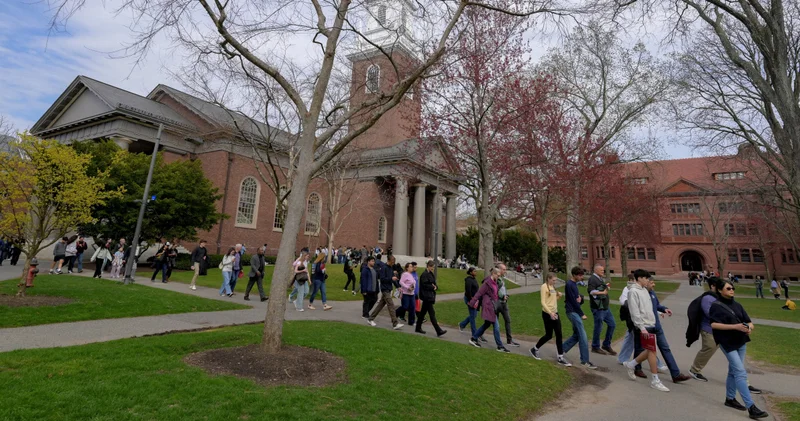 Anket: ABD de genç nüfusun yarısından fazlası ülkenin gidişatından memnun değil Dış Haberler