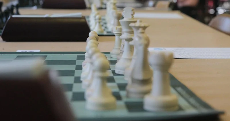 3 yaşında satrançta dünya rekoru kırdı