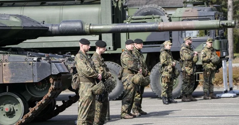 Almanya da asker sayısını artırmayı hedefleyen yasa tasarısı Federal Meclis te kabul edildi Dış Haberler