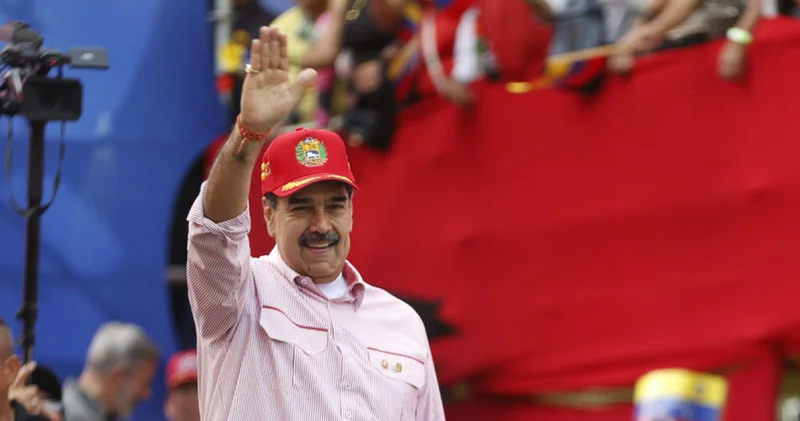 Venezuela ABD den gönderilen göçmenleri kabul etmeye devam edecek Dış Haberler