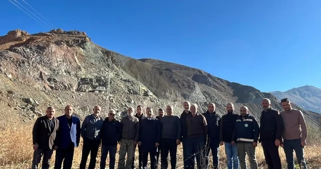 Başkan Şireci, Kemah Yücebelen yol genişletme çalışmalarını inceledi Erzincan Haberleri