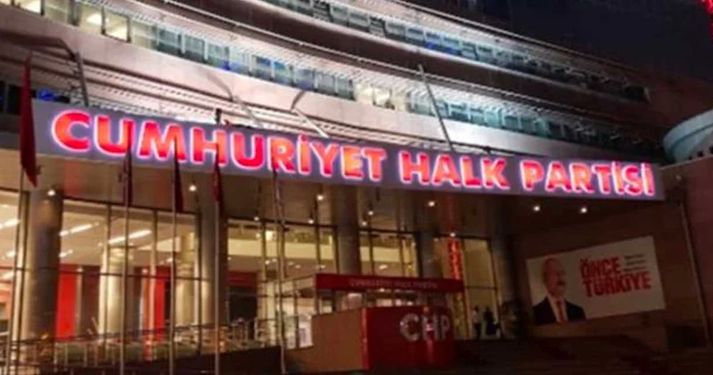 CHP raporunu süreç komisyonuna sundu: Anayasayı askıya almış iktidarla Anayasa yapılmaz