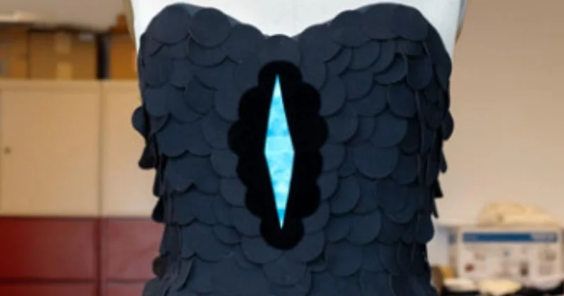 Üzerine düşen ışığın yüzde 99.87 sini yutan en siyah kumaş üretildi